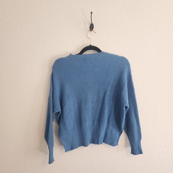 Sincerely Jules Women's Size XS Oversized Sweater Light Blue Long Sleeve New - Picture 4 of 4